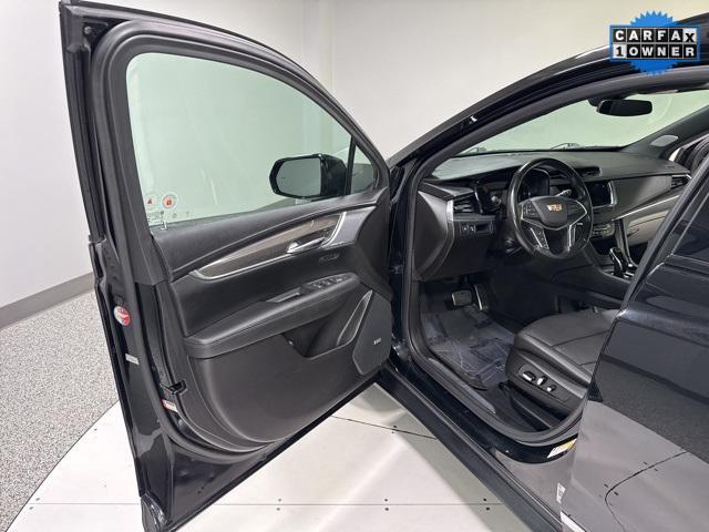 used 2021 Cadillac XT5 car, priced at $28,985