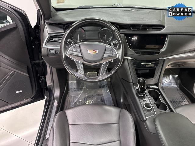 used 2021 Cadillac XT5 car, priced at $28,985