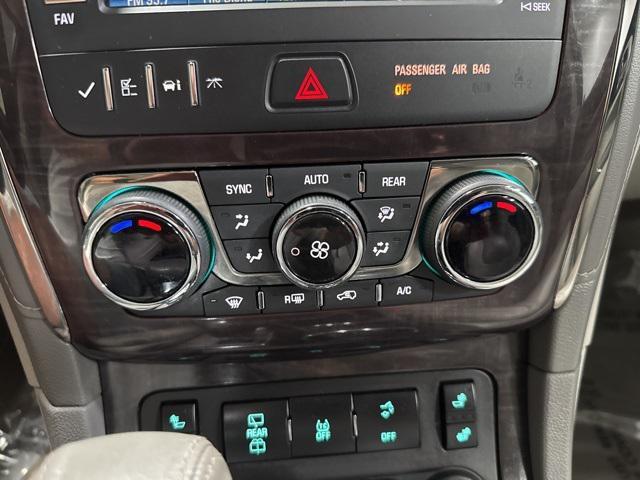 used 2015 Buick Enclave car, priced at $11,000