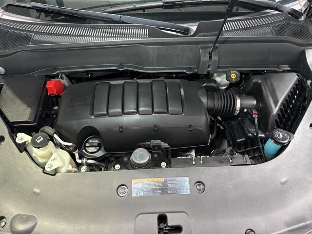 used 2015 Buick Enclave car, priced at $11,000