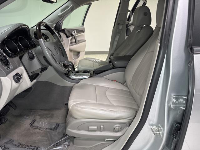 used 2015 Buick Enclave car, priced at $11,000
