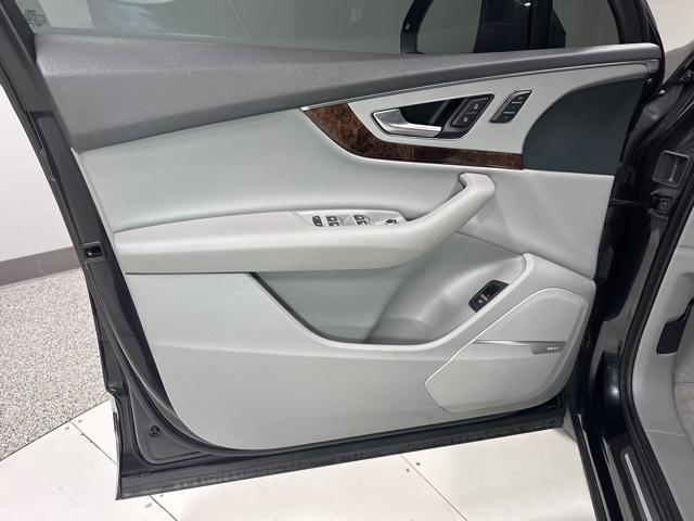used 2019 Audi Q7 car, priced at $23,500