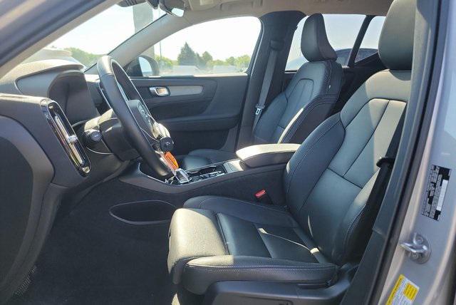 used 2025 Volvo XC40 car, priced at $32,980
