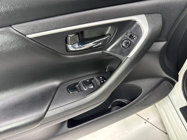 used 2016 Nissan Altima car, priced at $12,980