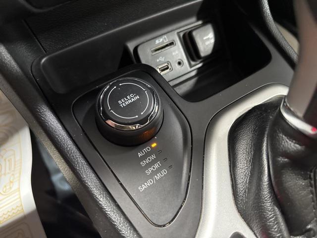 used 2016 Jeep Cherokee car, priced at $15,000