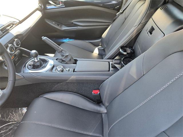 new 2025 Mazda MX-5 Miata RF car, priced at $39,435