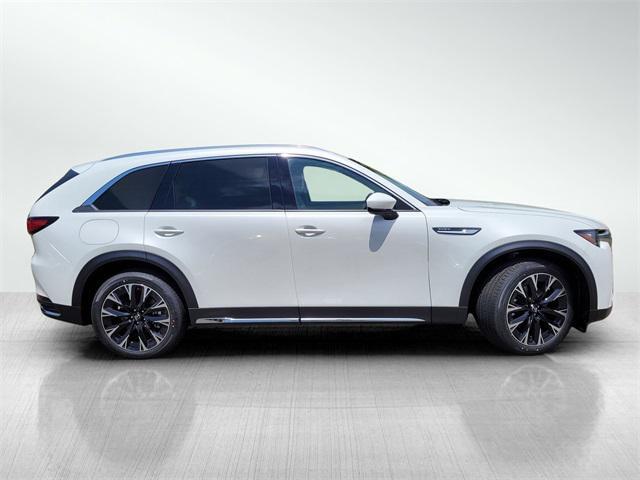 new 2025 Mazda CX-90 PHEV car