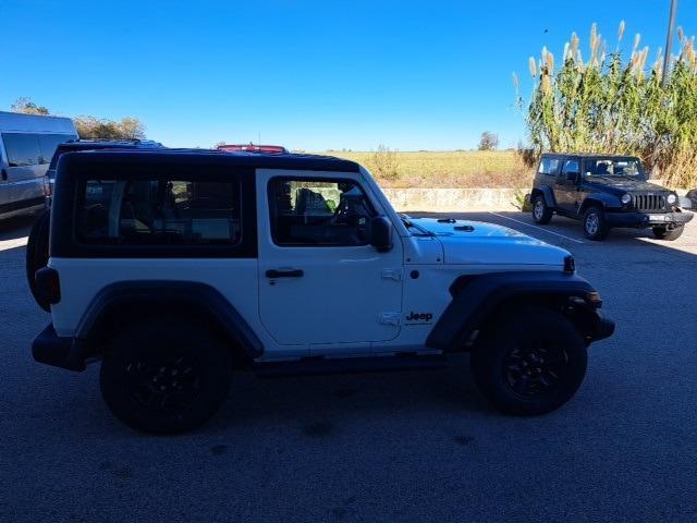 new 2025 Jeep Wrangler car, priced at $35,754