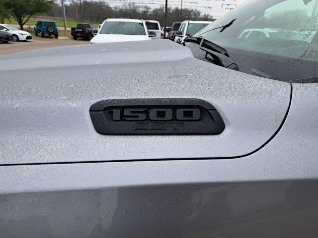 new 2025 Ram 1500 car, priced at $48,212