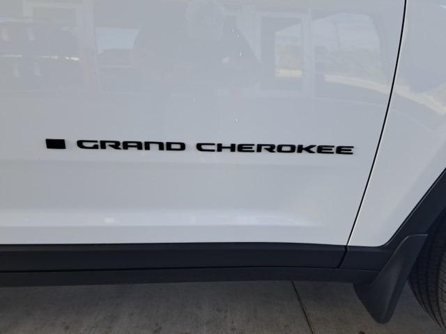 new 2025 Jeep Grand Cherokee L car, priced at $45,060