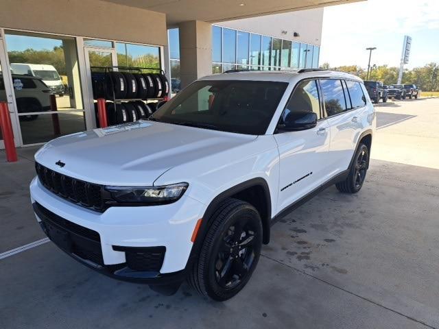 new 2025 Jeep Grand Cherokee L car, priced at $45,060