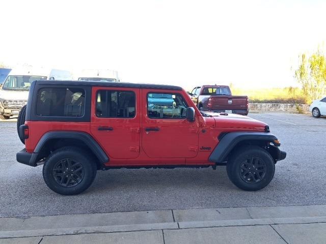 new 2025 Jeep Wrangler car, priced at $54,525