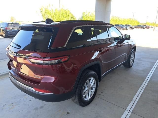 new 2025 Jeep Grand Cherokee car, priced at $39,075