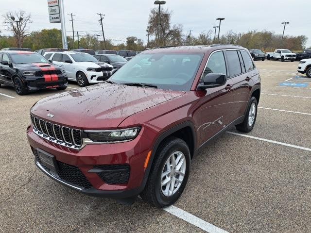 new 2025 Jeep Grand Cherokee car, priced at $35,499