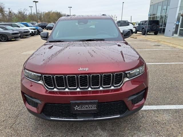 new 2025 Jeep Grand Cherokee car, priced at $35,499