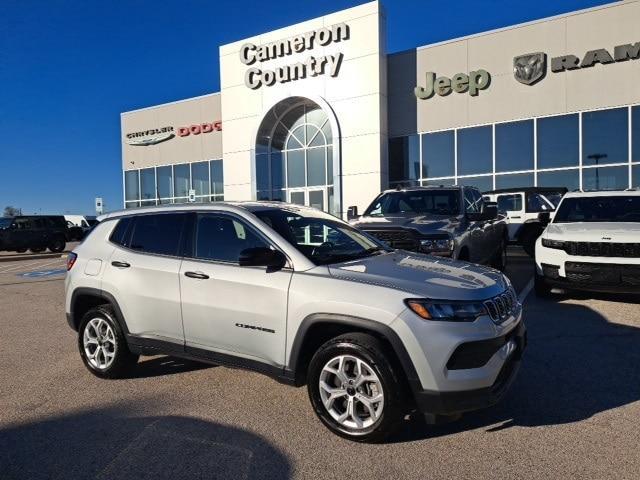 new 2025 Jeep Compass car, priced at $27,376