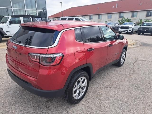 new 2025 Jeep Compass car, priced at $27,376