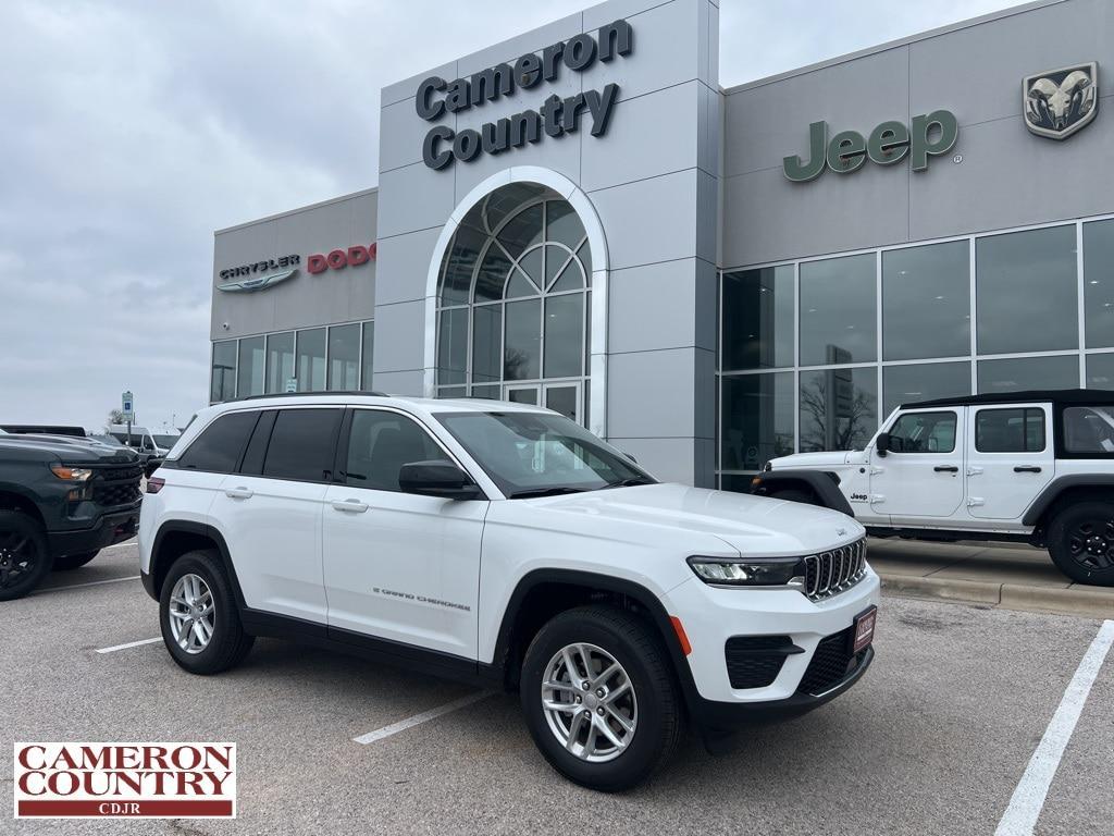 new 2025 Jeep Grand Cherokee car, priced at $37,000