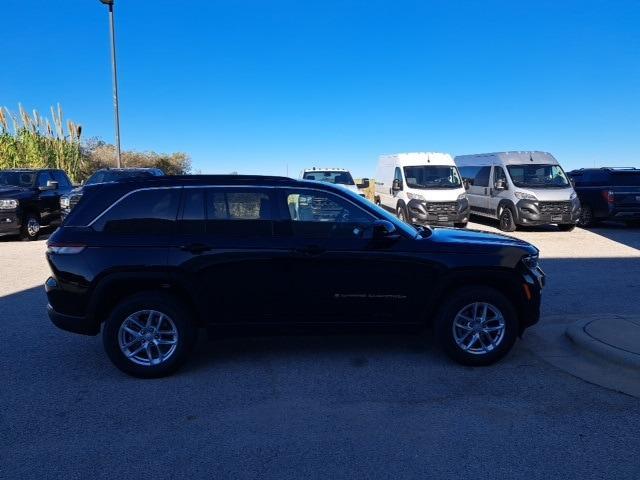 new 2025 Jeep Grand Cherokee car, priced at $37,471