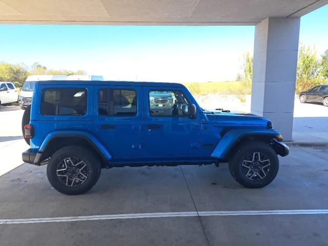 new 2025 Jeep Wrangler car, priced at $52,657