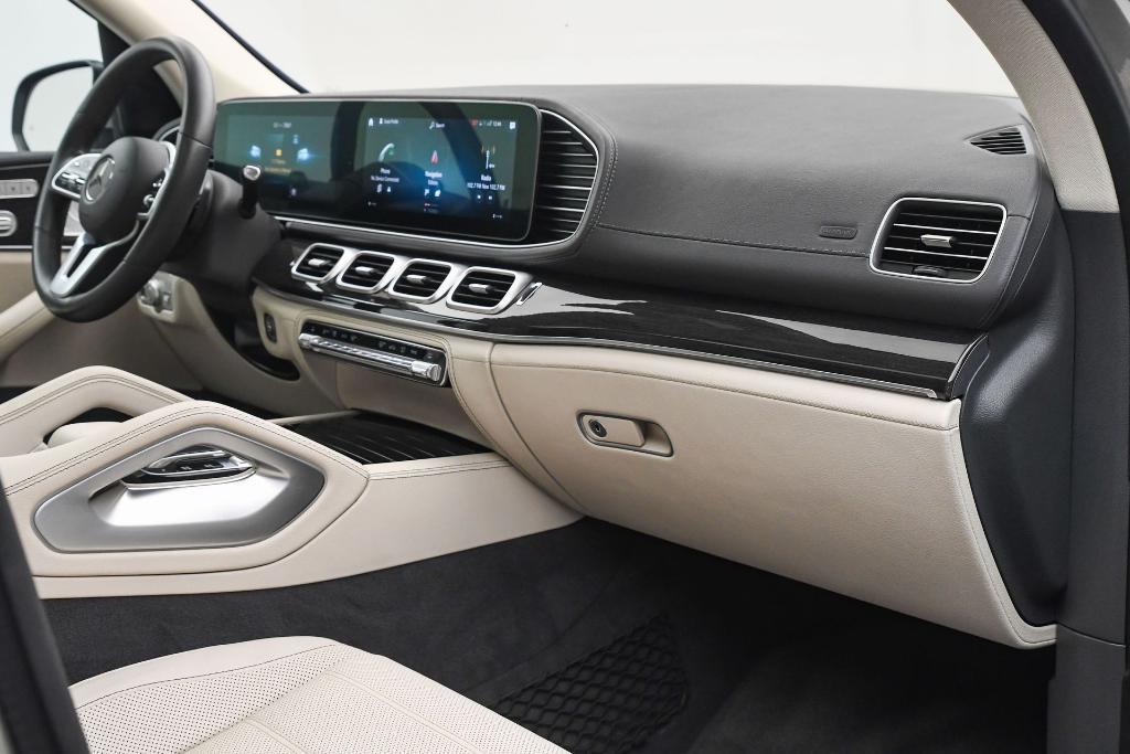 used 2020 Mercedes-Benz GLE 450 car, priced at $34,299