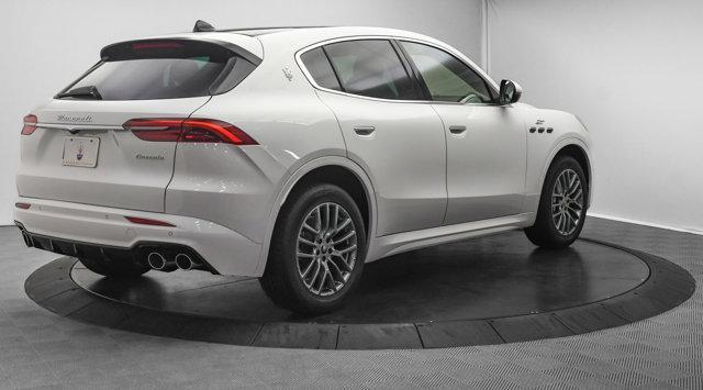 new 2024 Maserati Grecale car, priced at $68,995