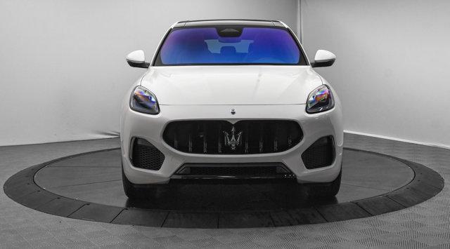 new 2024 Maserati Grecale car, priced at $82,995