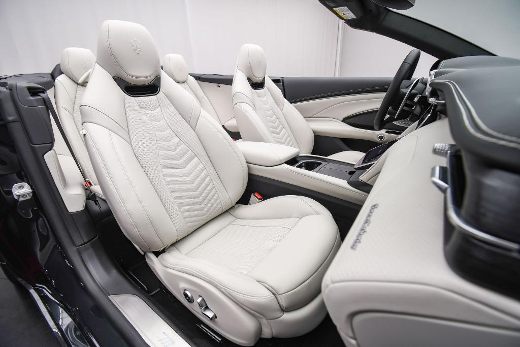 new 2025 Maserati GranCabrio car