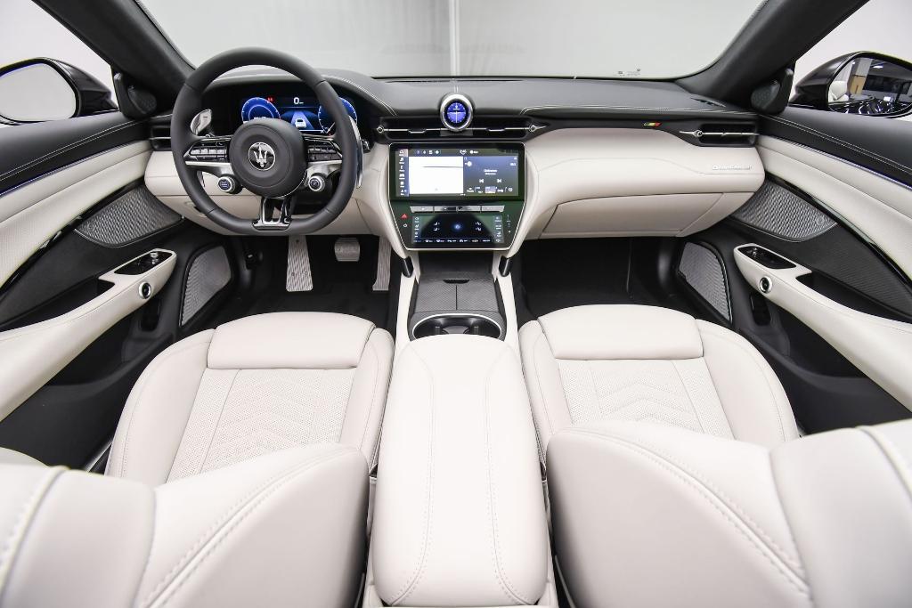 new 2025 Maserati GranCabrio car
