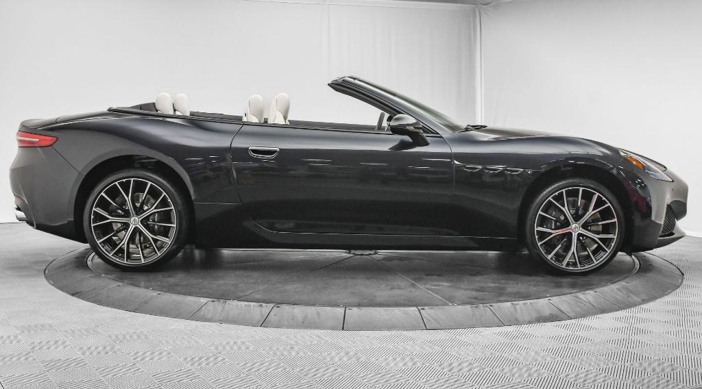 new 2025 Maserati GranCabrio car