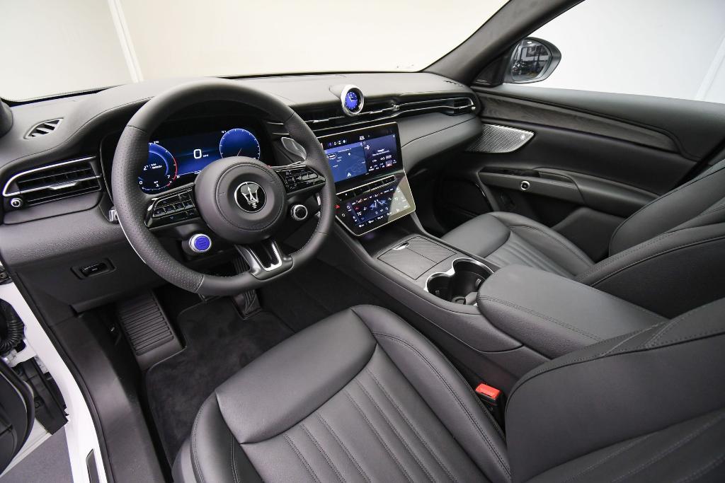 new 2024 Maserati Grecale car, priced at $73,710