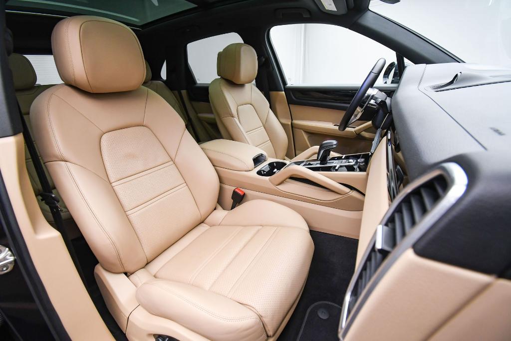 used 2022 Porsche Cayenne car, priced at $57,699