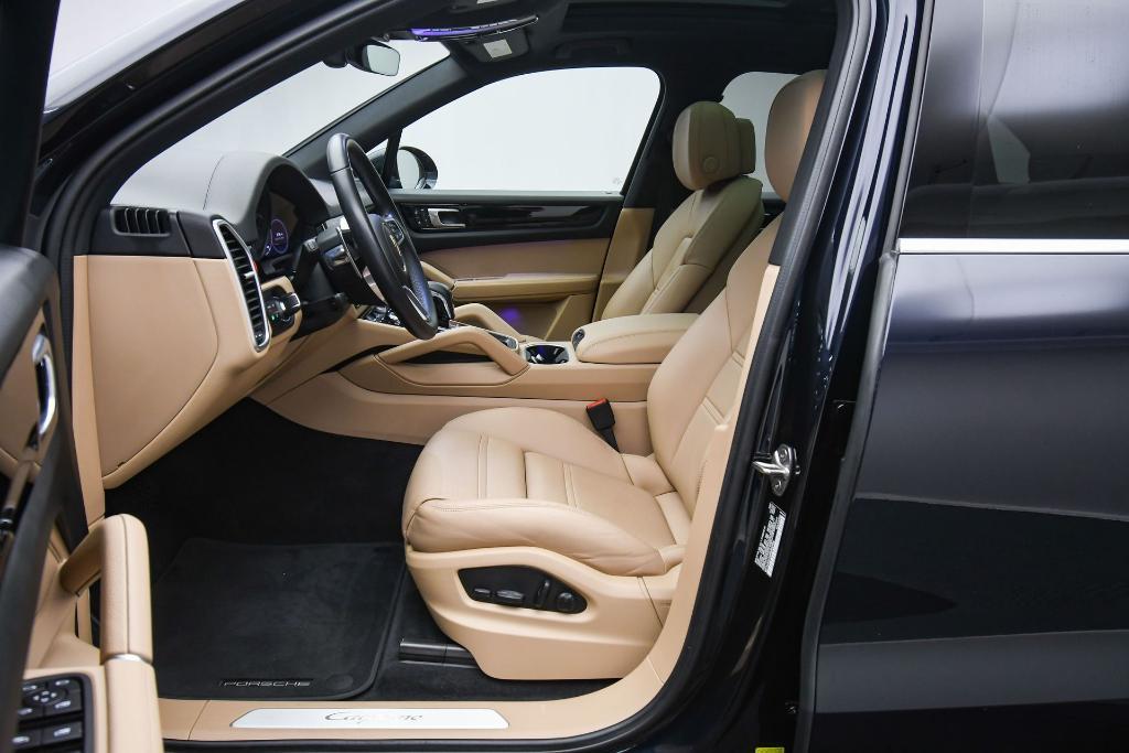 used 2022 Porsche Cayenne car, priced at $57,699