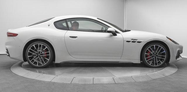 new 2024 Maserati GranTurismo car, priced at $174,995