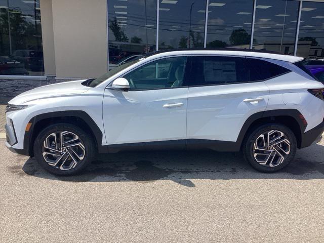 new 2025 Hyundai TUCSON Hybrid car, priced at $42,271