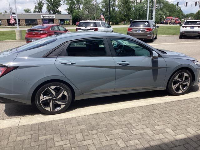 used 2021 Hyundai Elantra car, priced at $19,297