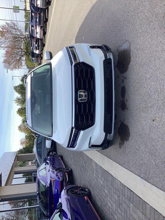 used 2023 Honda Pilot car, priced at $40,499