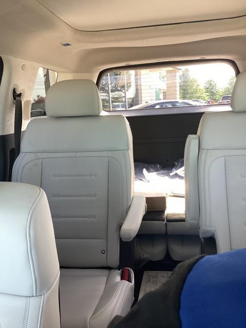 new 2025 Hyundai SANTA FE HEV car, priced at $50,258