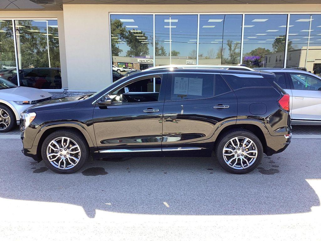 used 2022 GMC Terrain car, priced at $25,499