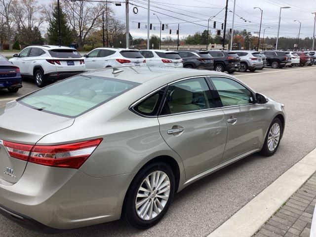 used 2015 Toyota Avalon Hybrid car, priced at $16,495