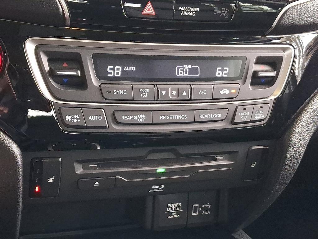 used 2019 Honda Pilot car, priced at $27,797