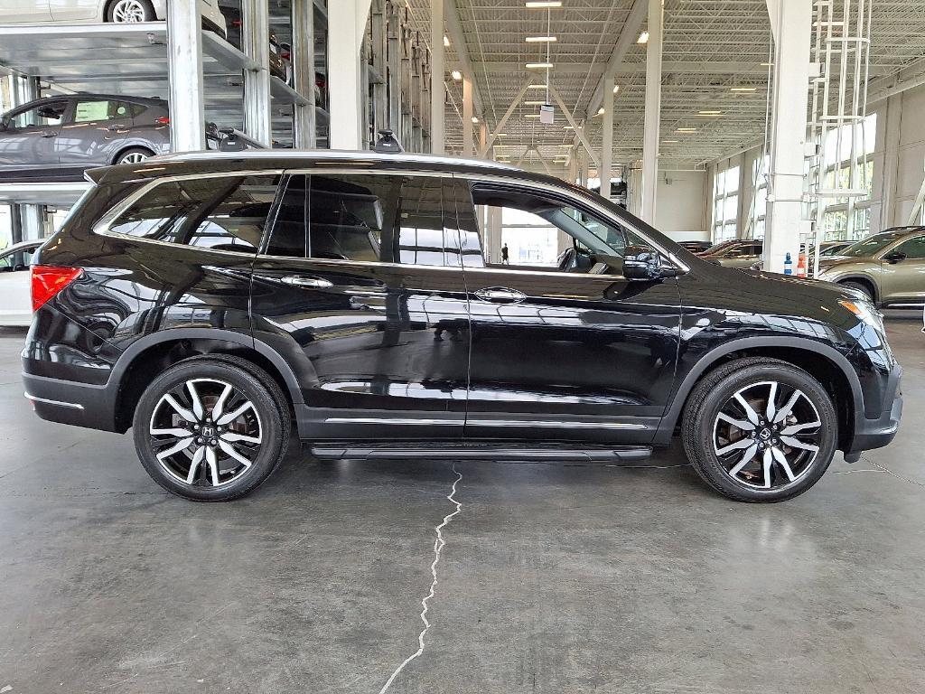 used 2019 Honda Pilot car, priced at $27,797