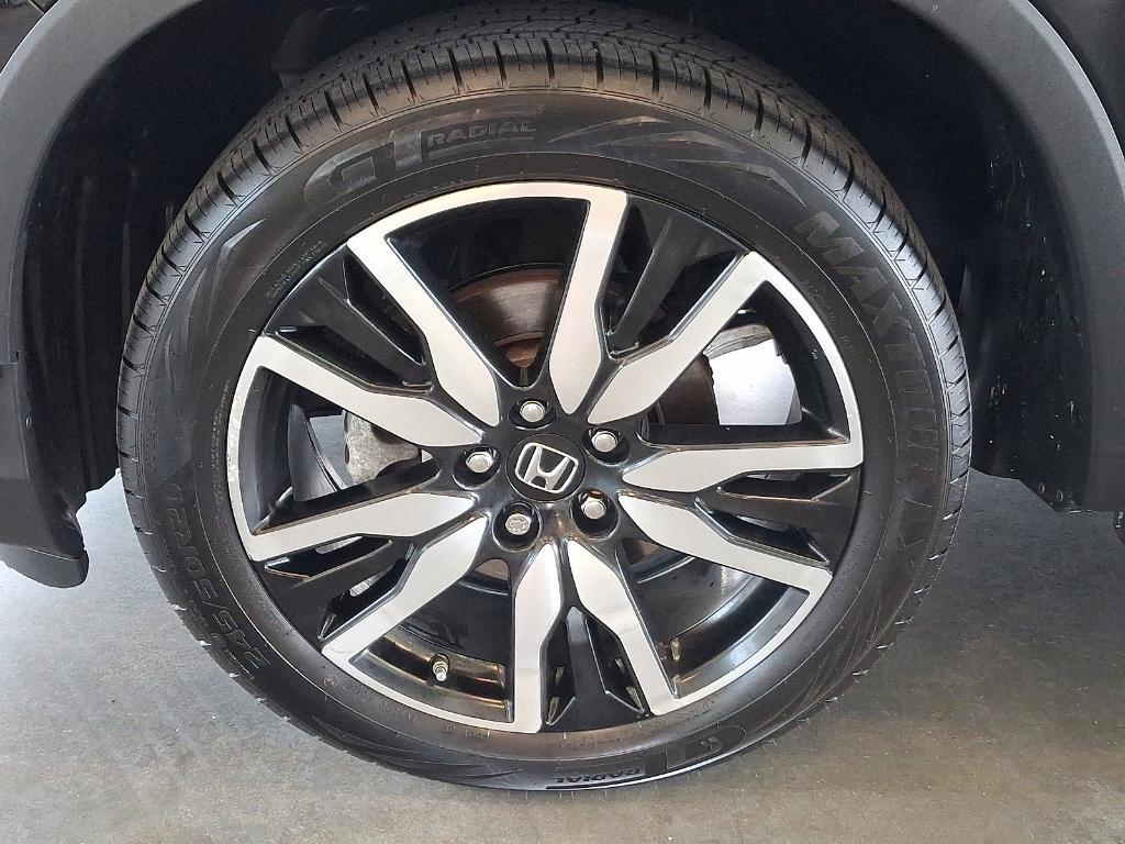 used 2019 Honda Pilot car, priced at $27,797
