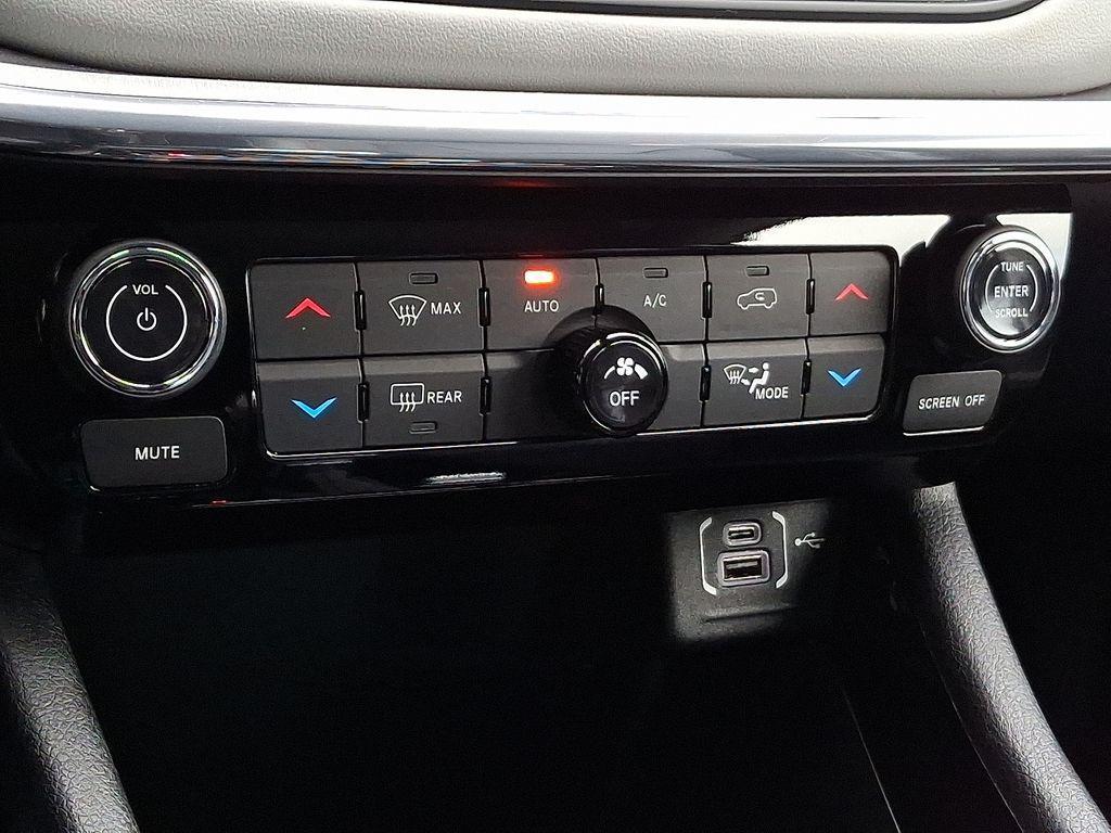 used 2022 Jeep Compass car, priced at $22,797