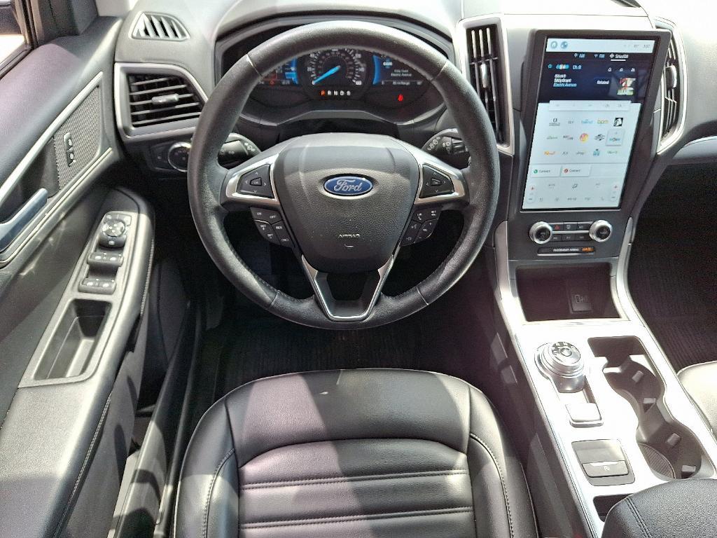 used 2022 Ford Edge car, priced at $24,397