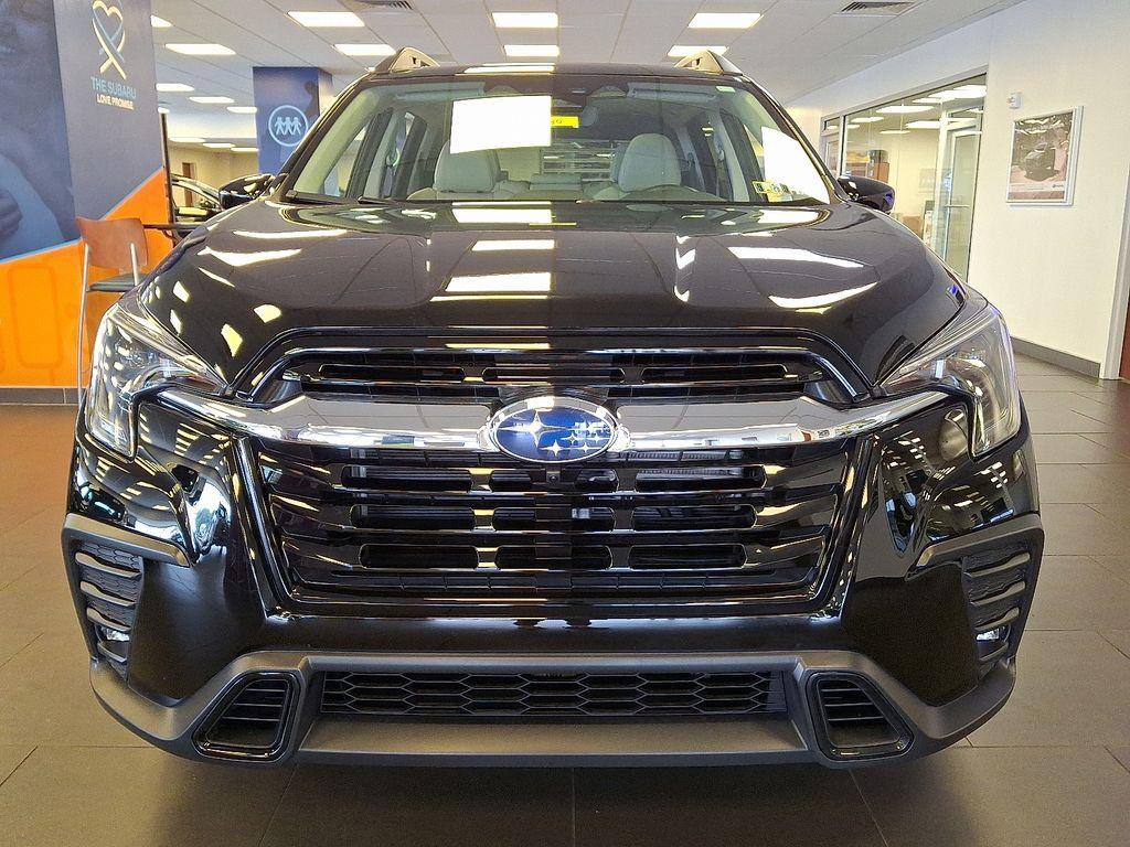 used 2025 Subaru Ascent car, priced at $39,997