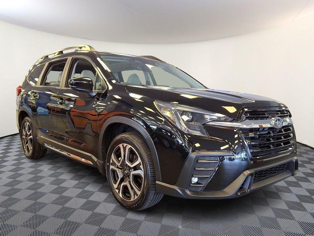 used 2025 Subaru Ascent car, priced at $39,997