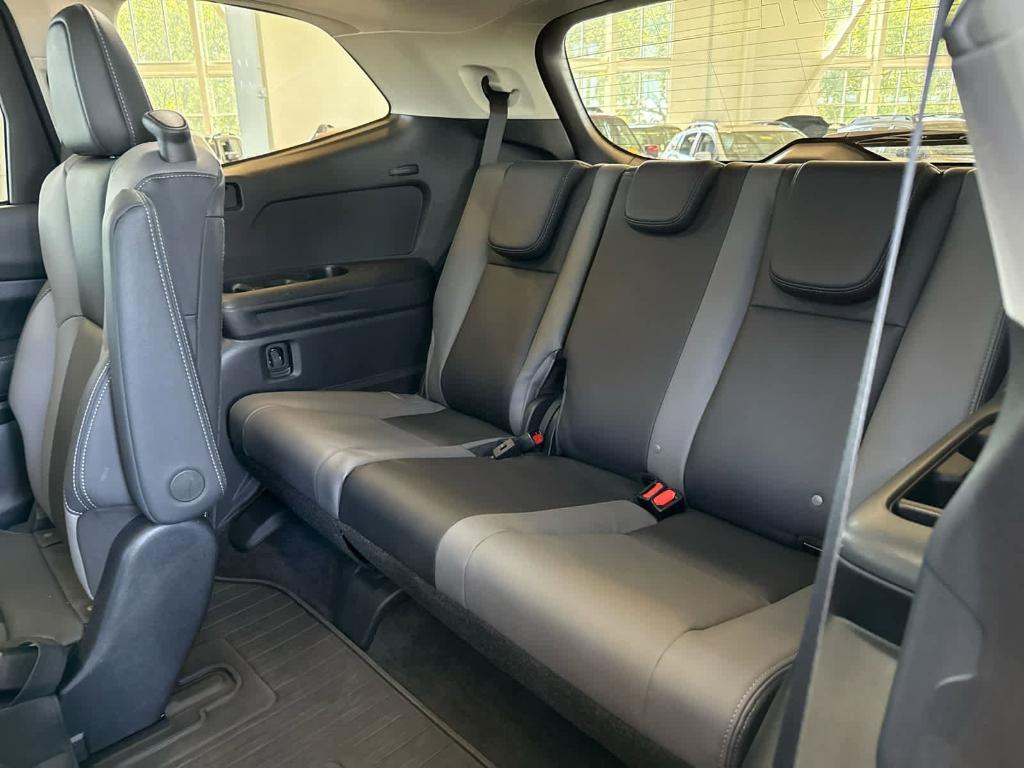 used 2022 Subaru Ascent car, priced at $31,997