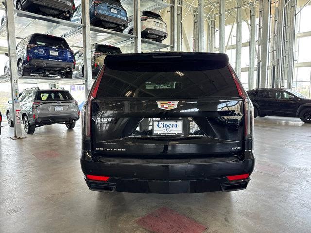 used 2023 Cadillac Escalade ESV car, priced at $75,597