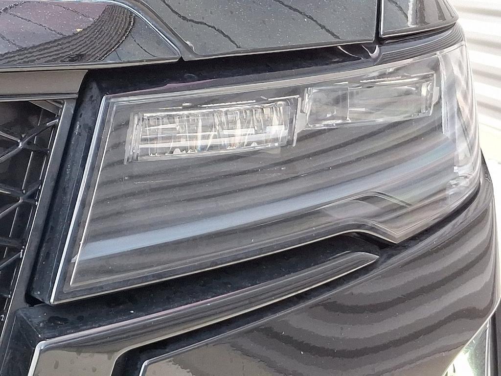 used 2023 Cadillac Escalade ESV car, priced at $74,997